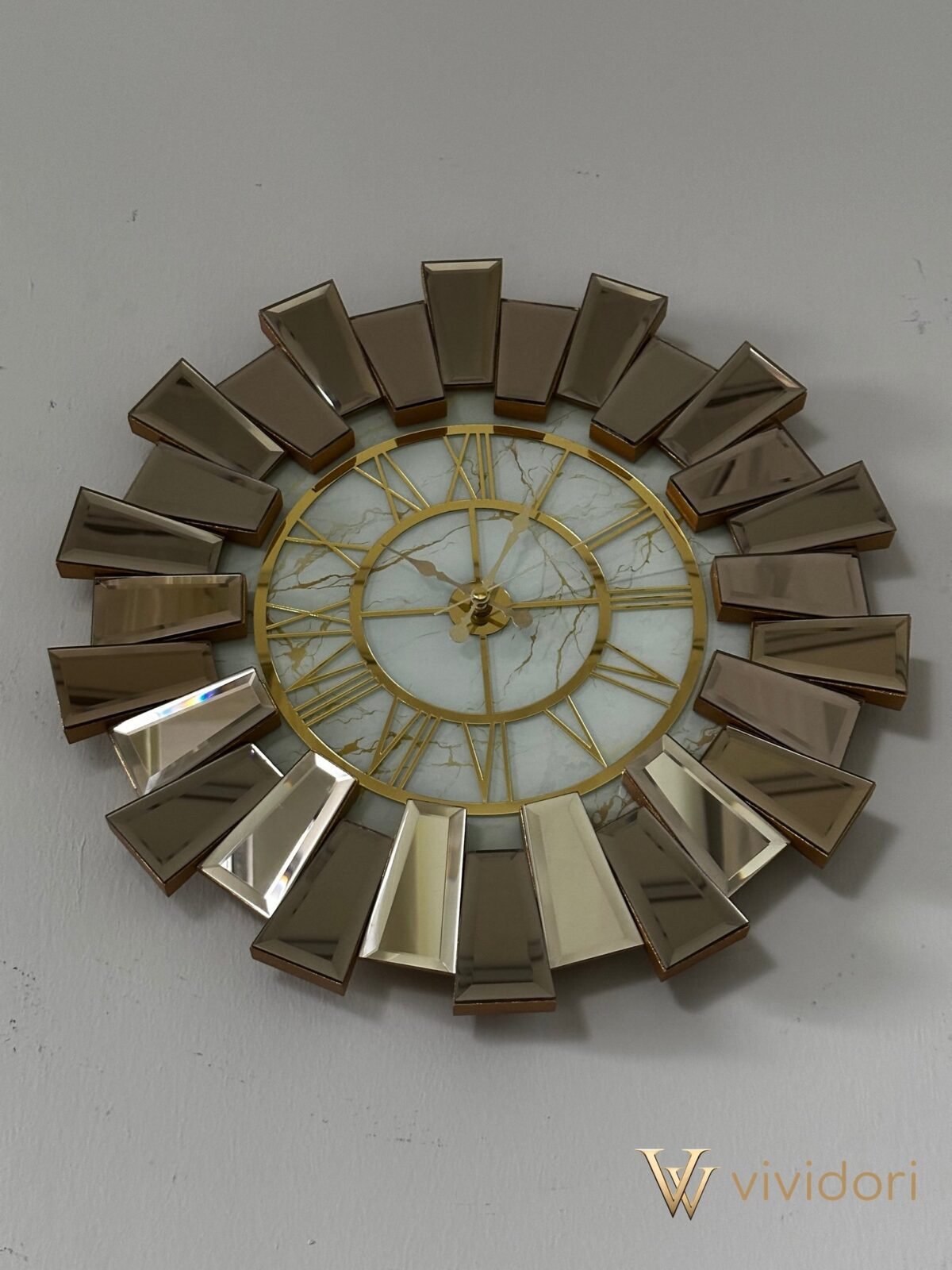 Marble Core Pattern Piano Mirror Clock